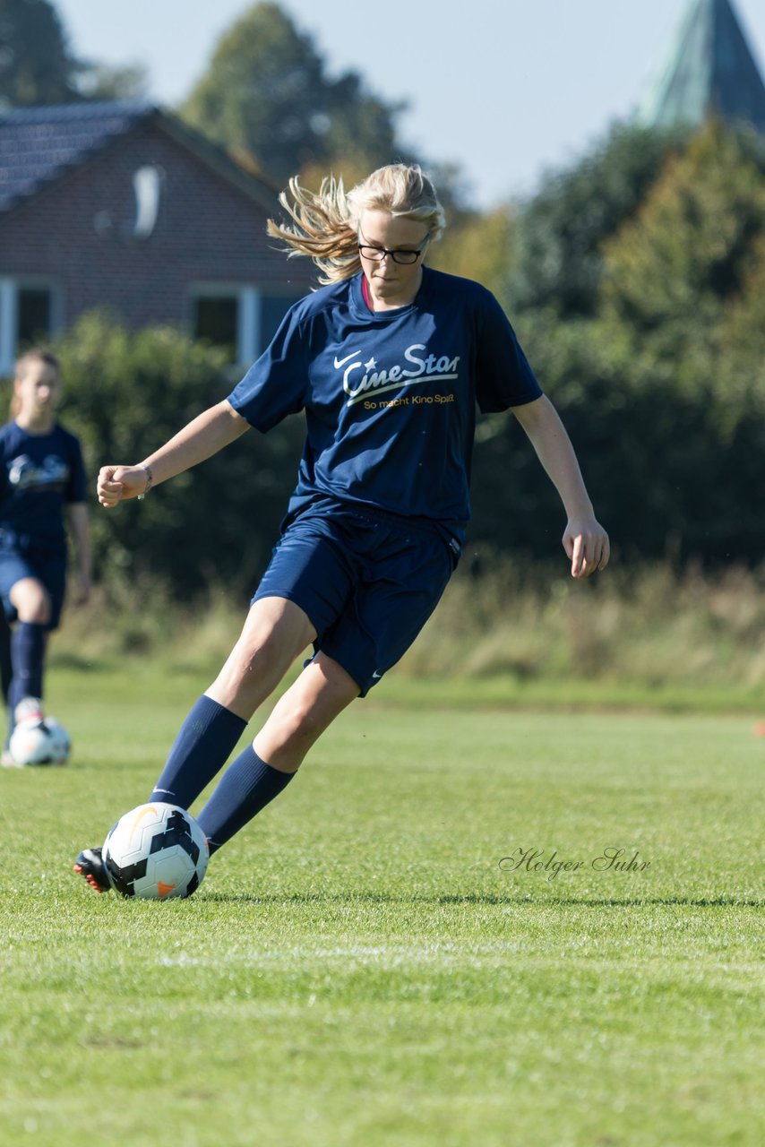 Bild 113 - B-Juniorinnen Krummesser SV - SV Henstedt Ulzburg : Ergebnis: 0:3